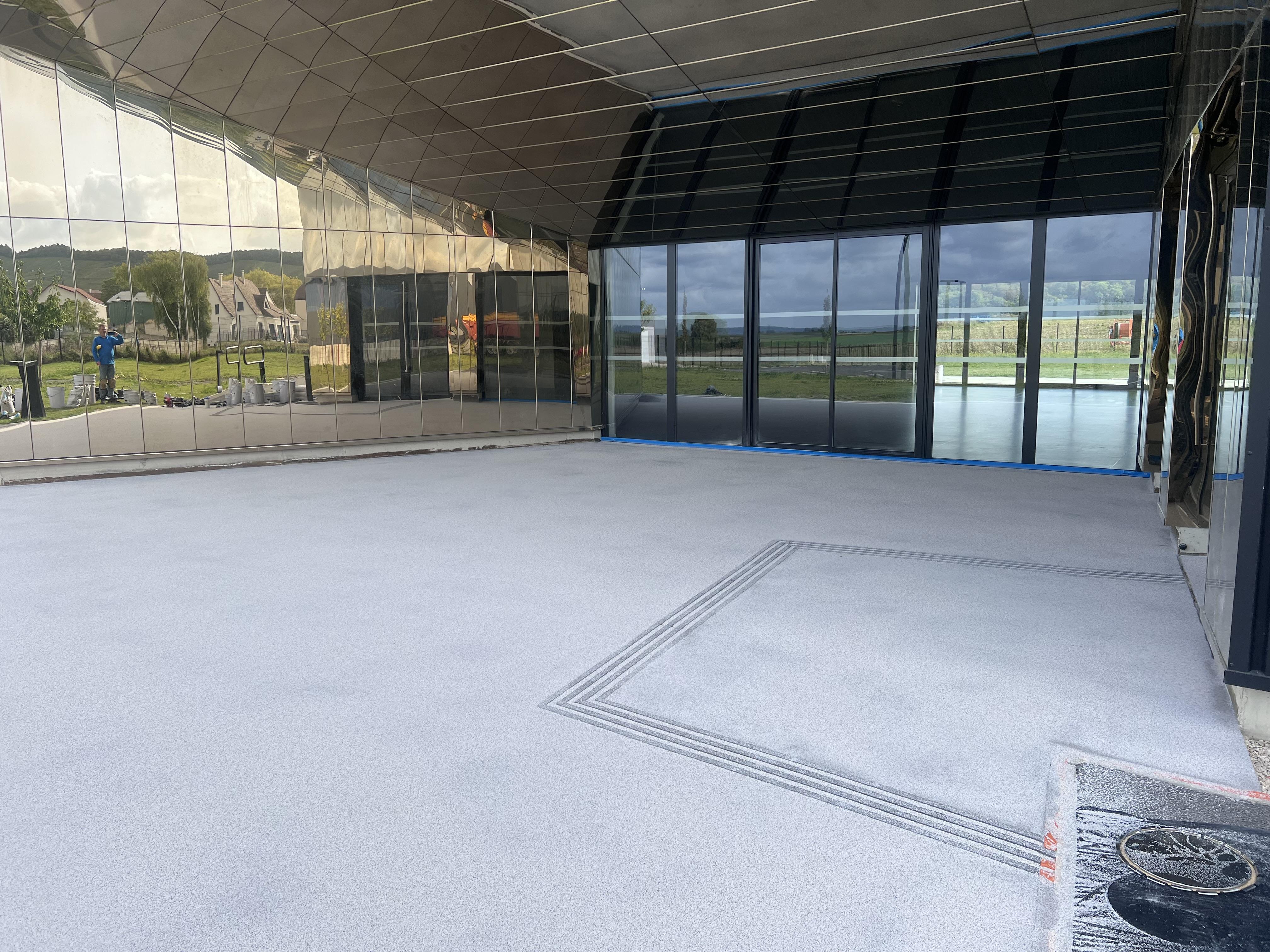 Premier coulis sablée revêtement résine salle des fêtes près de Reims